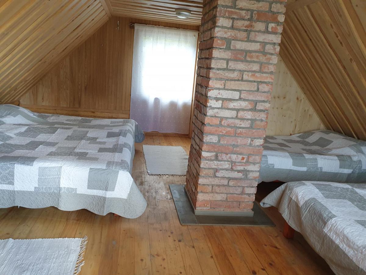 Miego Klinika 2 -Poilsiui Be Triuksmo Visa Para Kelme Exterior photo